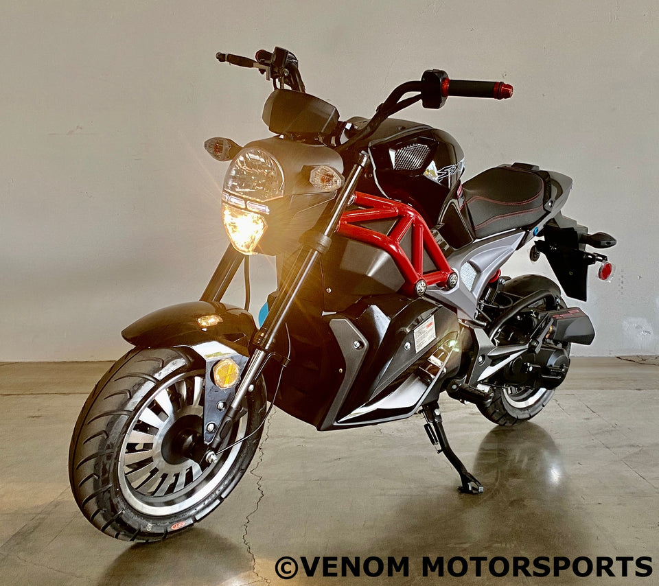 Venom x21 | 50cc Motorcycle | Automatic Transmission Black
