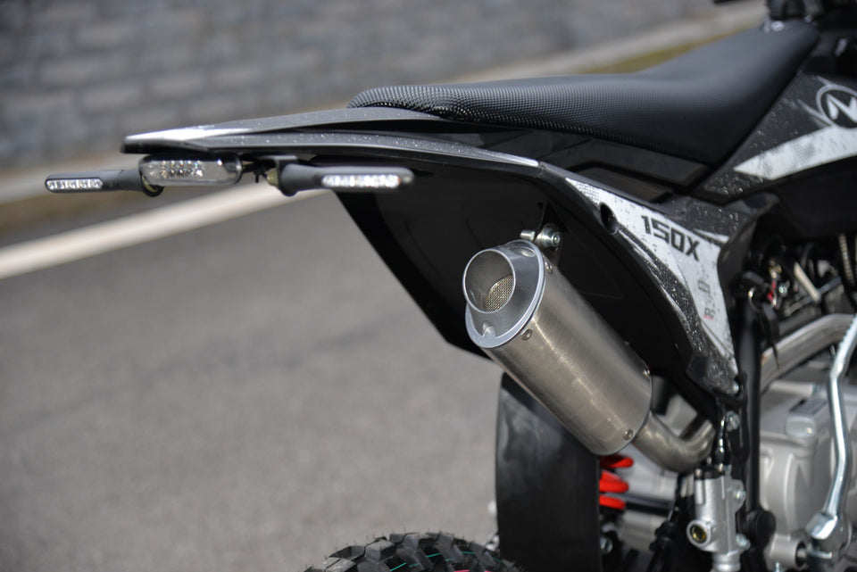 洋楽  V - Shoot for the Dirt Venom Nicot 150X 150cc Dirt Bike EFI | Beginner to Intermediate
