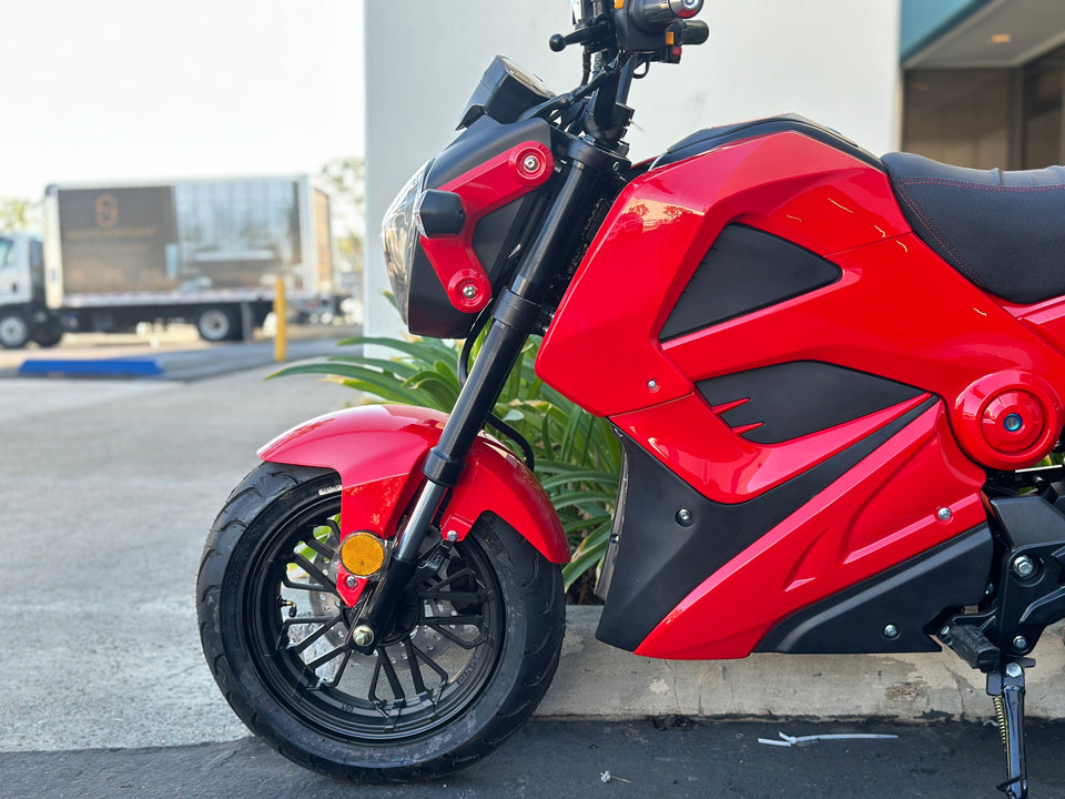 2000W E-Vader Electric Motorcycle | Brushless | 72V