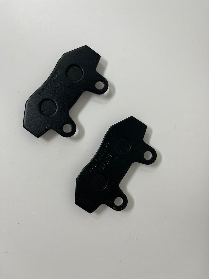 X18 50cc GY6 | Front Brake Pads (190041)