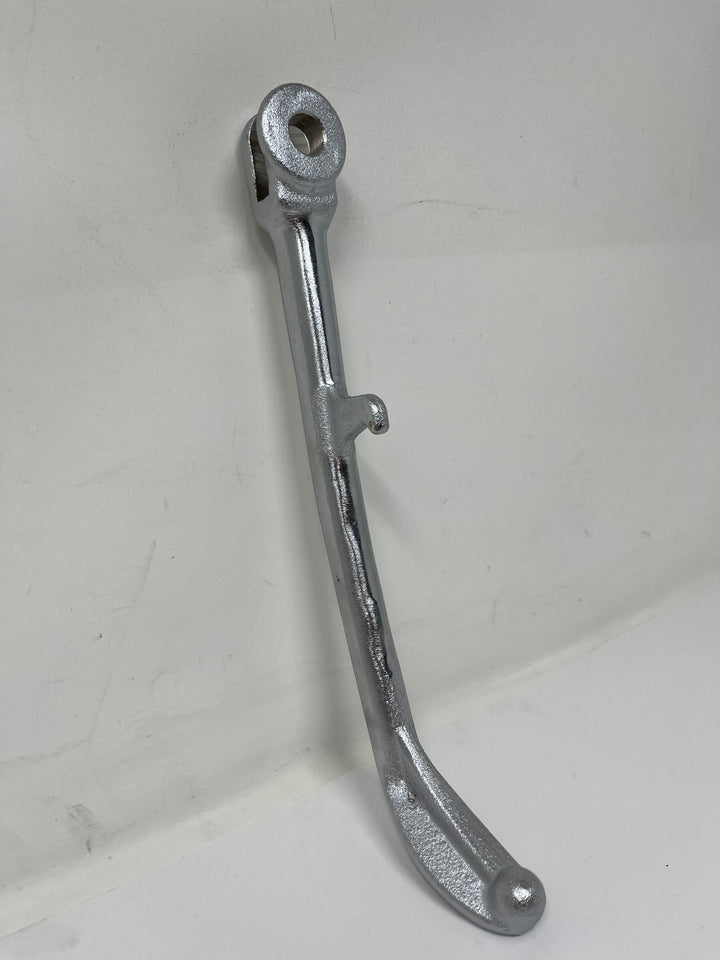 X18 50cc GY6 | Main Stand / Kickstand (2010424)