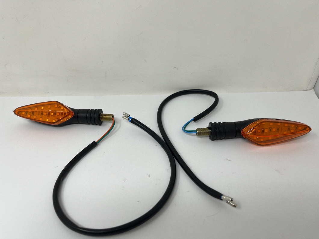 X18 50cc GY6 | Right & Left Turn Signals (09020113 + 09020112)