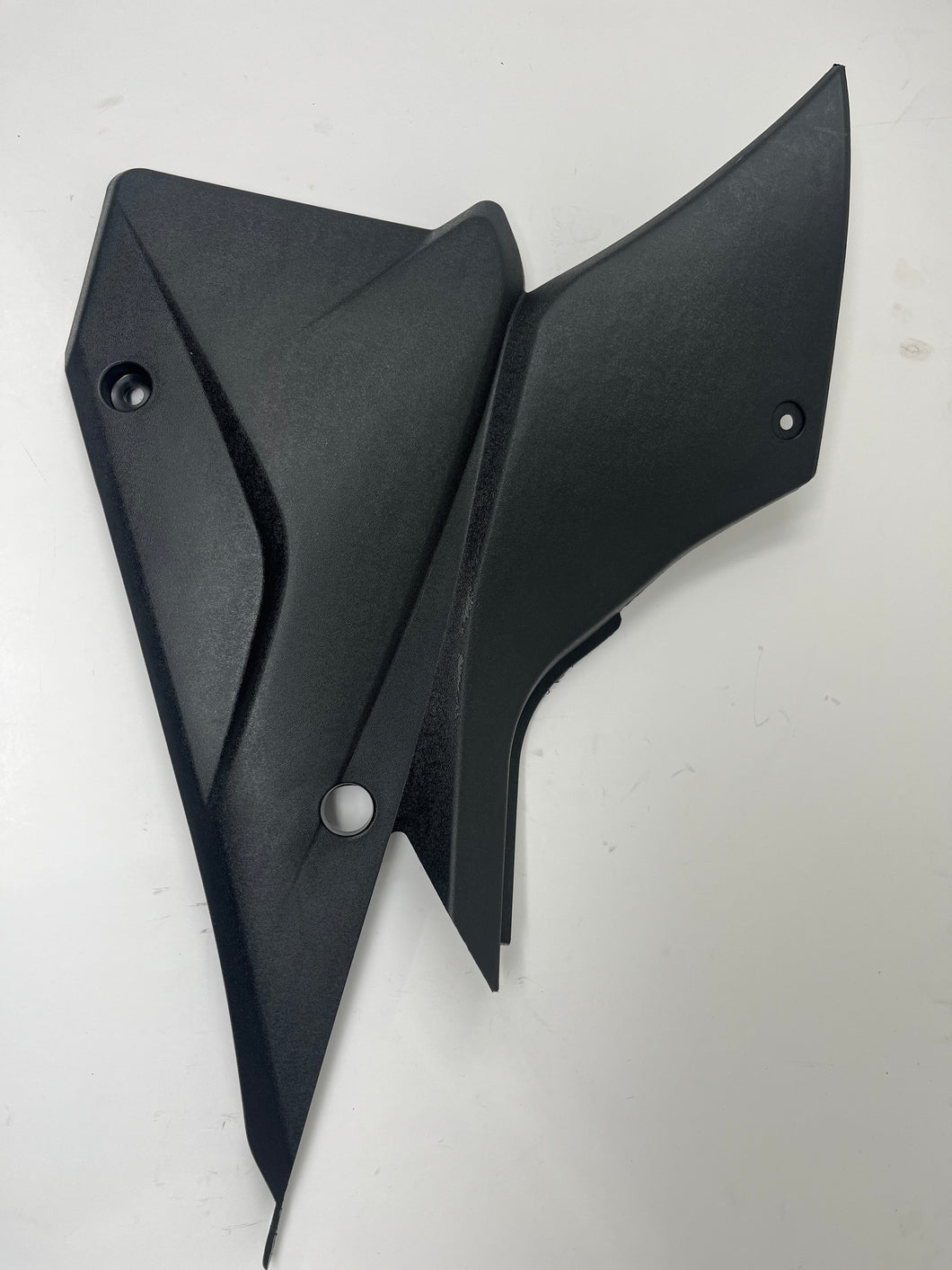 X22R 250cc | Middle Body Fairing Left  / Left Seat Fairing - Black (3030815)