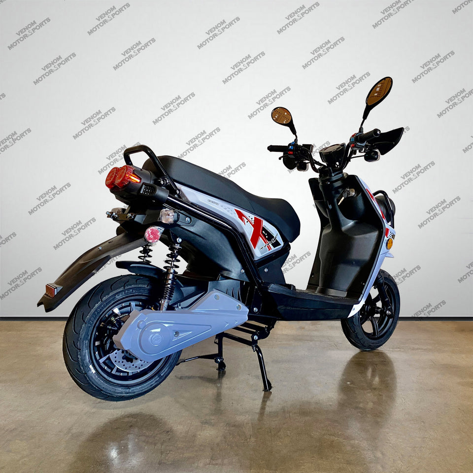 Venom E-Moped | 2000w Electric Scooter | Brushless | 72V
