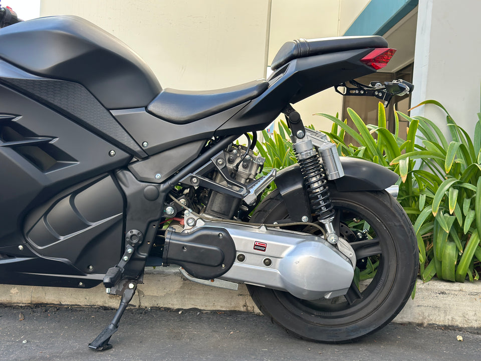 [OPEN-BOX SALE] Venom x22GT | 250cc Motorcycle | Automatic