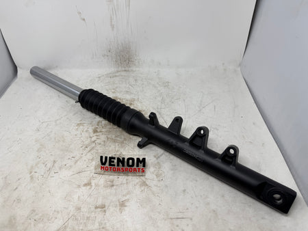 Venom Ghost 250cc Chopper | Front Right Fork (07010184)