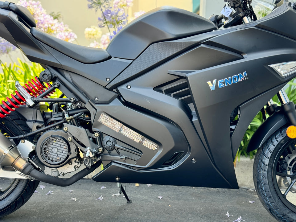 Venom x19 | 200cc Motorcycle | Automatic Motorcycle [PRE-ORDER JULY 21ST 2026]