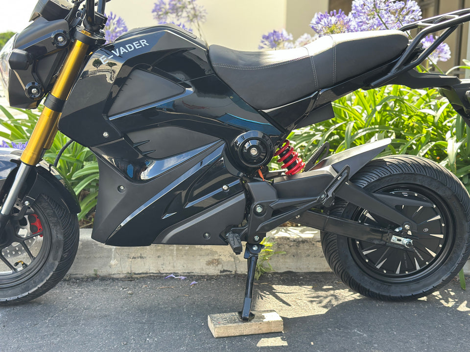 Venom E-Vader | 2000W Electric Motorcycle | Brushless | 72V