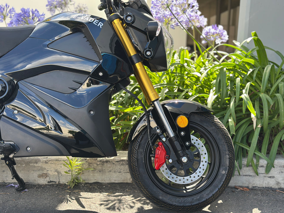 Venom E-Vader | 2000W Electric Motorcycle | Brushless | 72V