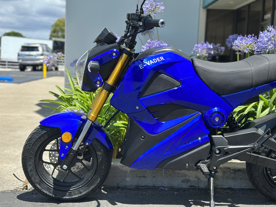 Venom E-Vader | 2000W Electric Motorcycle | Brushless | 72V