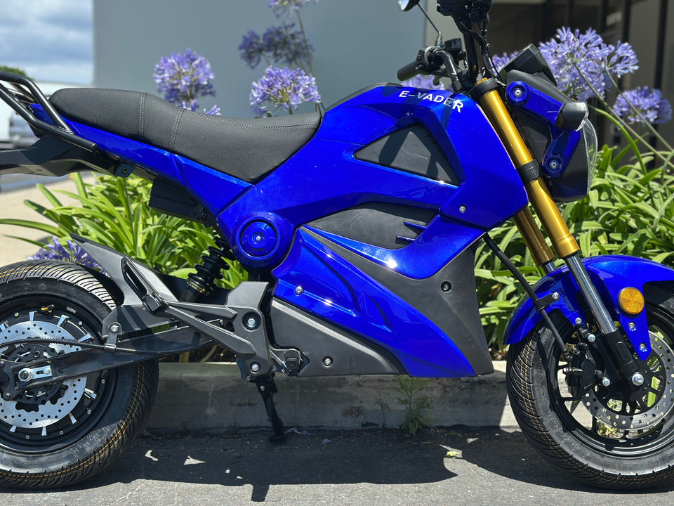 Venom E-Vader | 2000W Electric Motorcycle | Brushless | 72V