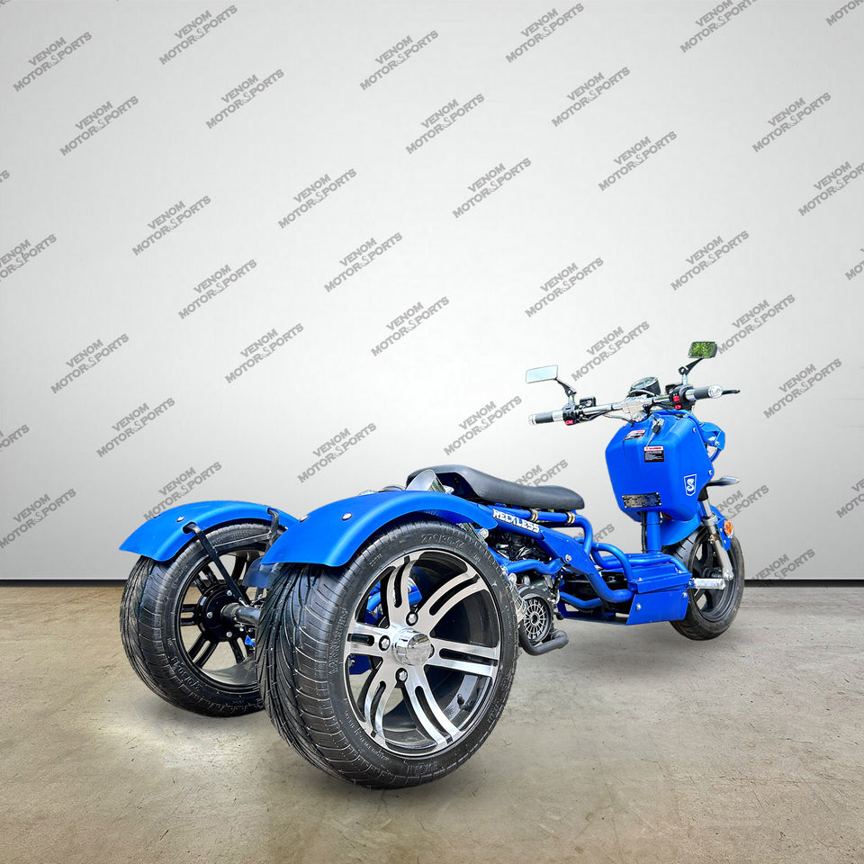 SCOOT AND RIDE 三輪車 ブルー　変形できるタイプ SCOOT & RIDE SCOOTER-multiple options – Three Littles