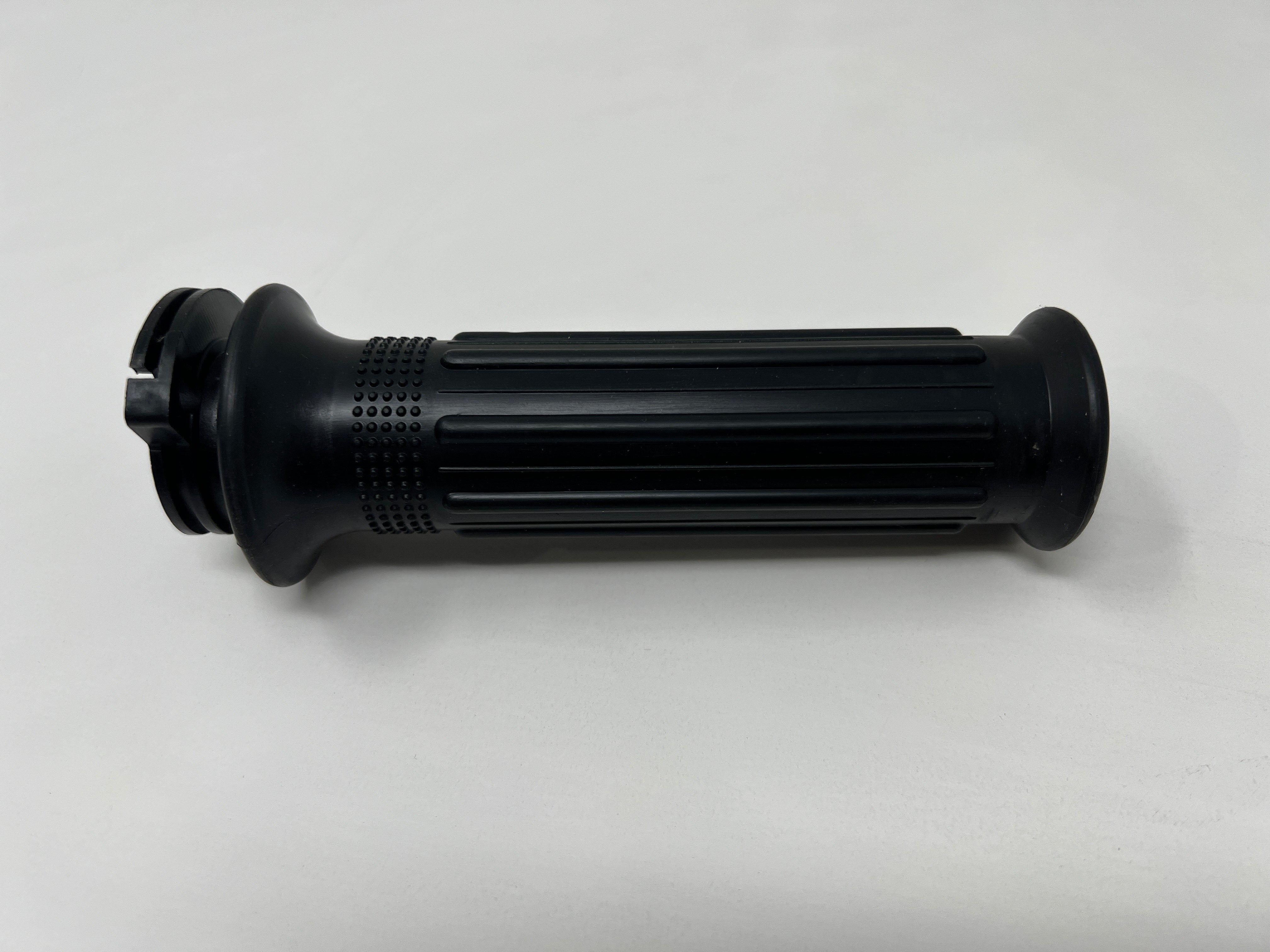 19ストライク2500 Sportster 250cc Chopper | Left & Right Hand Grips (10020061 / 10020060