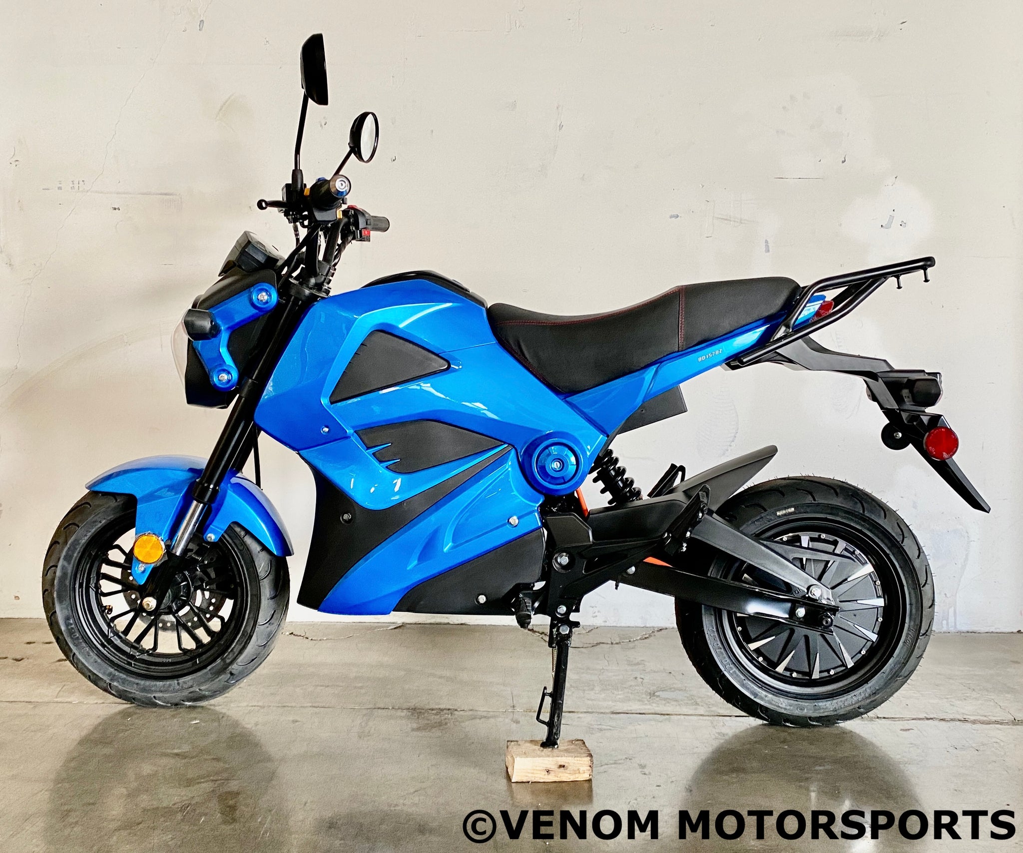 give miles for meget Electric Motorcycle 2000W E-Grom Vader E-X20 Honda Grom Clone 72V – Venom  Motorsports USA
