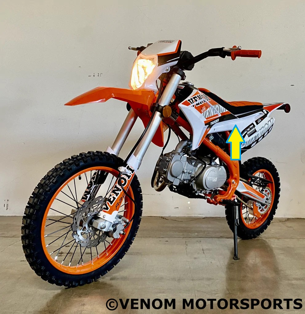 Venom Thunder 125cc Dirt Bike | Left Middle Side Plastic (301051002001