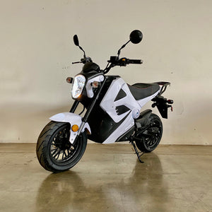 2000W E-Vader Electric Motorcycle | Brushless | 72V